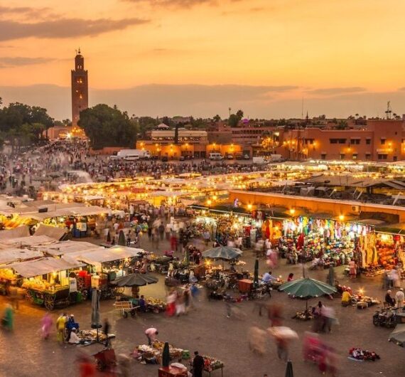 Marrakech-place-koutoubia-e1609154215571